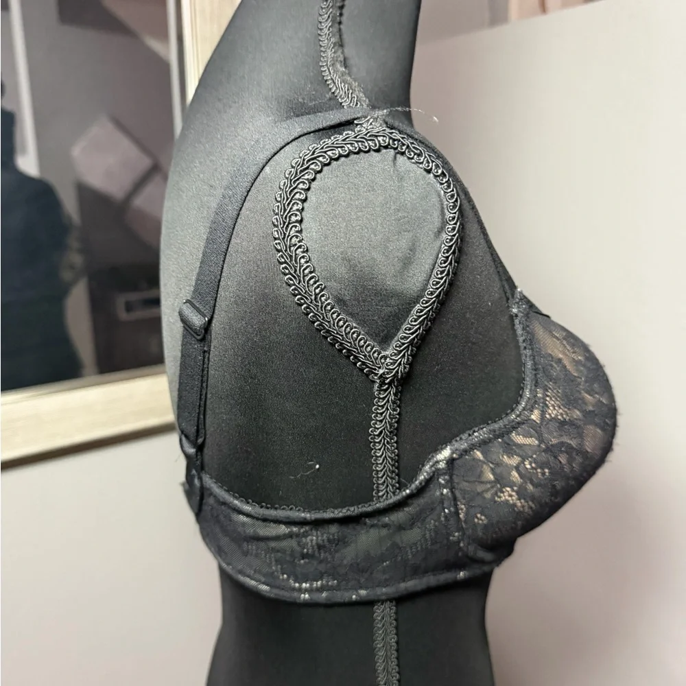 Wacoal Lace Finesse T-Shirt Bra Size 34DD